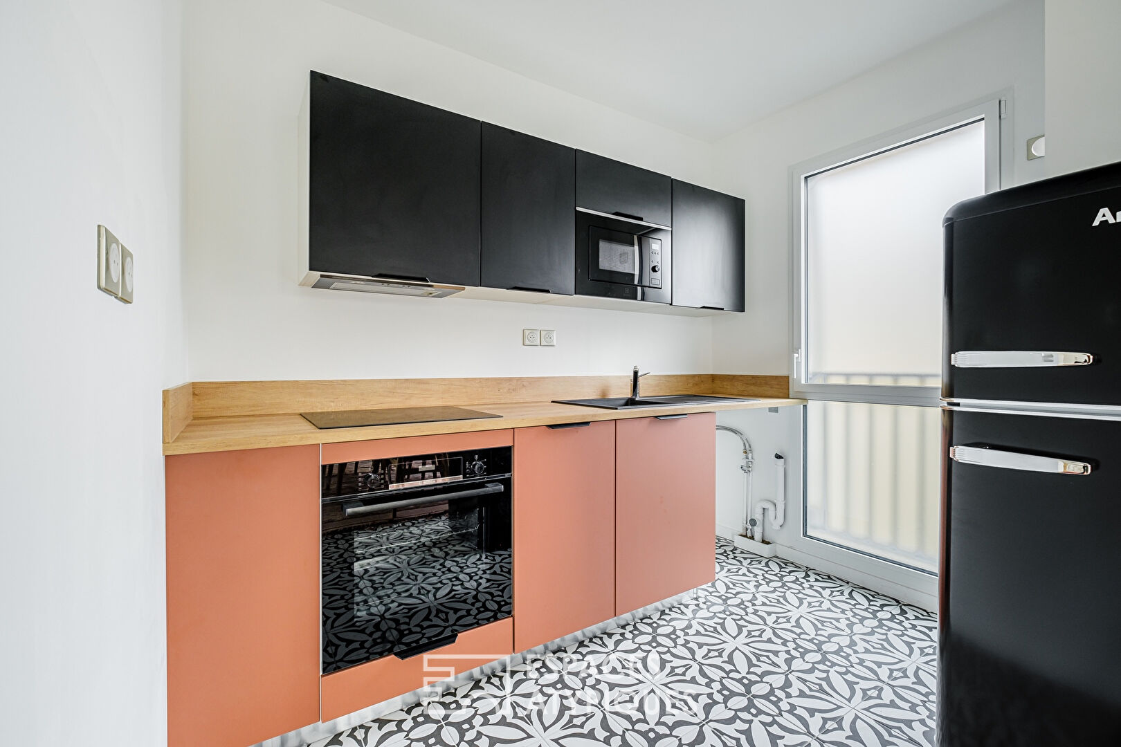Photo Appartement contemporain avec loggia au coeur des Chartreux image 2/6