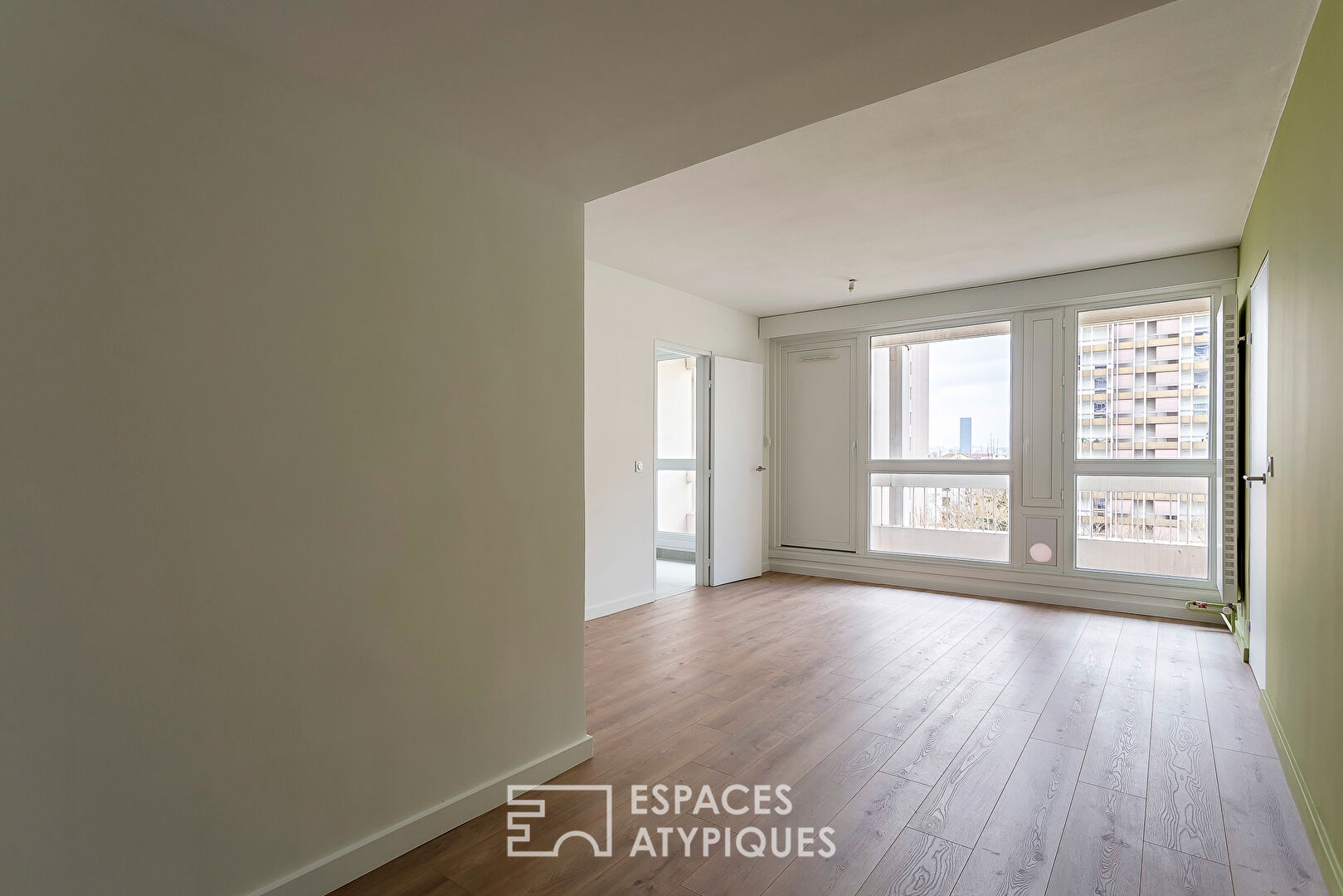 Photo Appartement T2 rénové avec balcons image 2/6