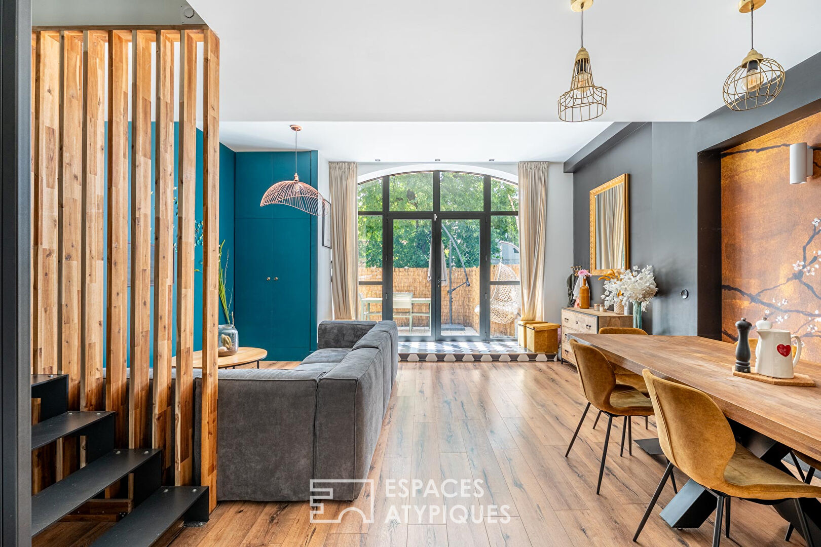 Agence immobilière de ESPACES ATYPIQUES LYON - ESPACES ATYPIQUES Villefranche