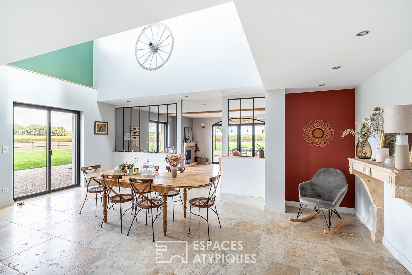 Agence immobilière de ESPACES ATYPIQUES LYON - ESPACES ATYPIQUES Villefranche