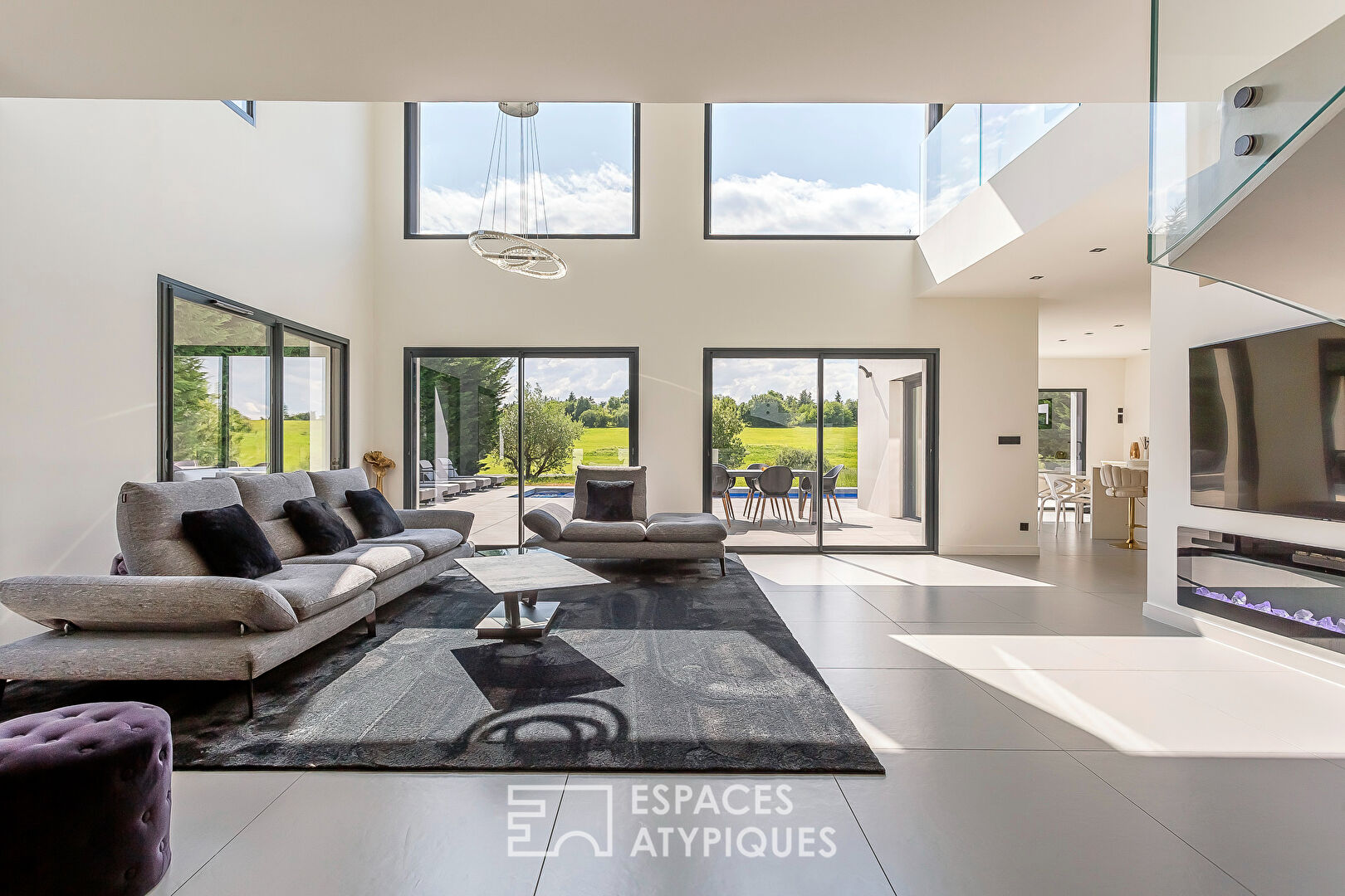 Photo Maison Contemporaine avec vue nature image 6/6