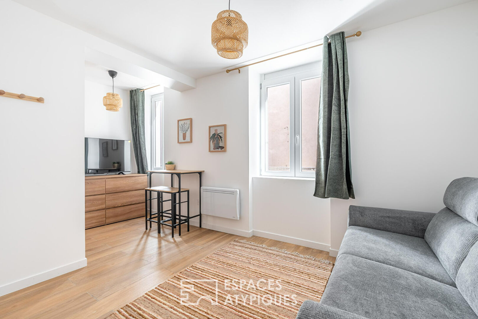 Agence immobilière de ESPACES ATYPIQUES LYON - ESPACES ATYPIQUES Villefranche