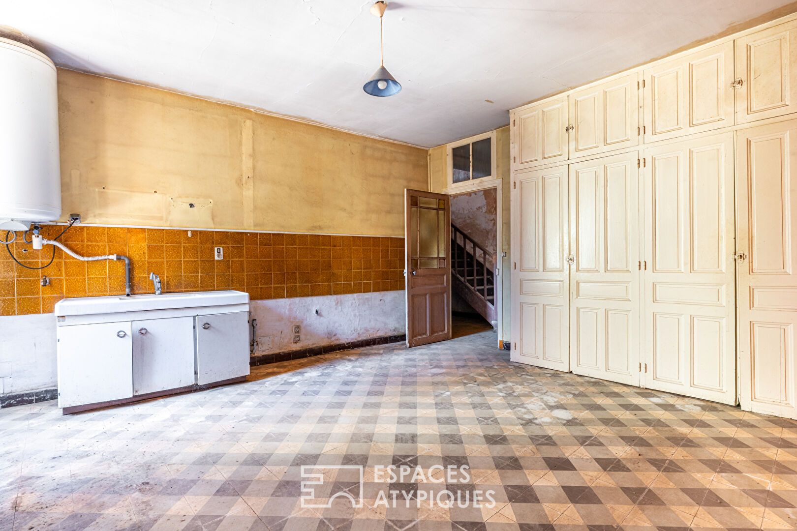 Photo Ancienne herboristerie à réinventer en pleine nature, au coeur du Beaujolais Vert image 4/6