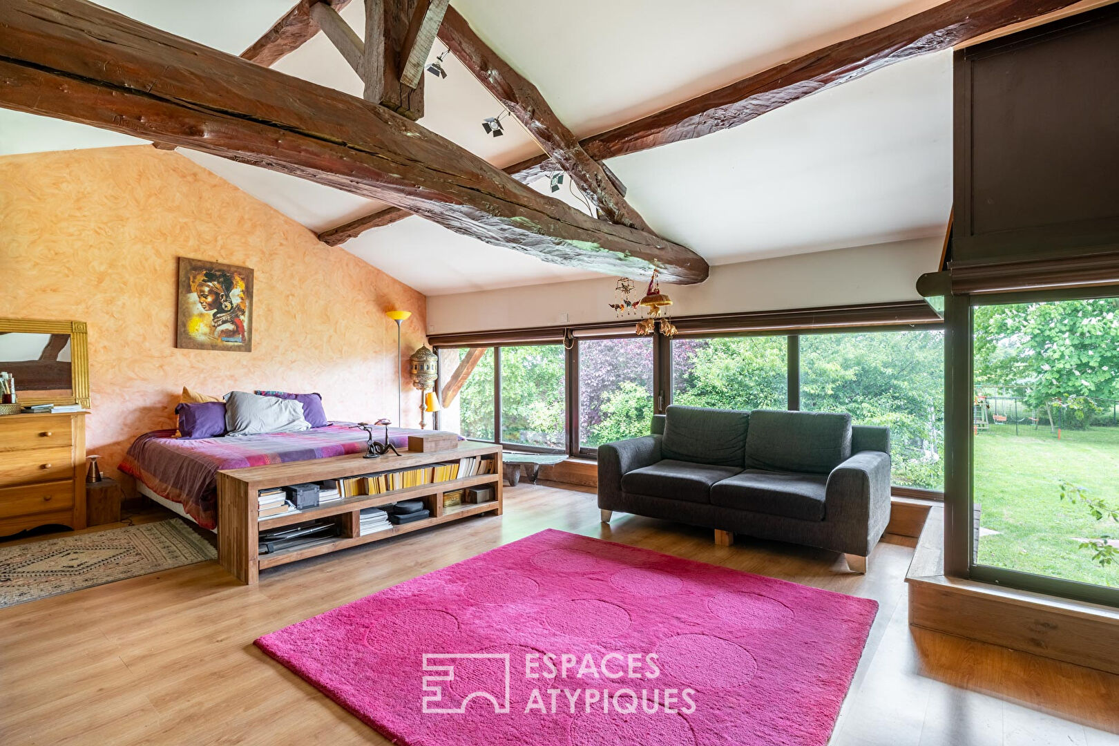 Photo Ancienne ferme rénovée avec charme et authenticité à la campagne image 6/6