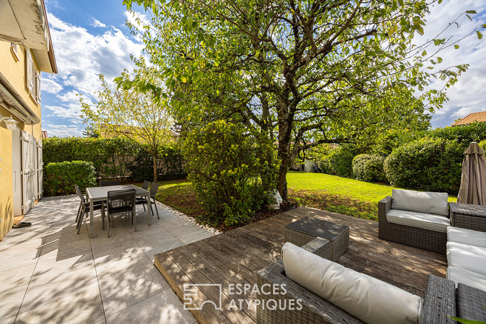 Belle maison et grand jardin à Genas