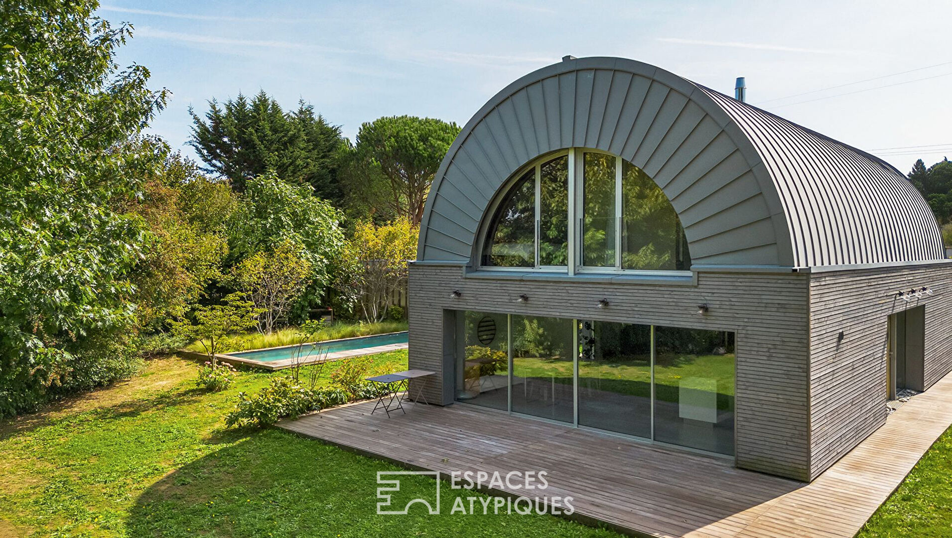 Maison d'architecte en dôme