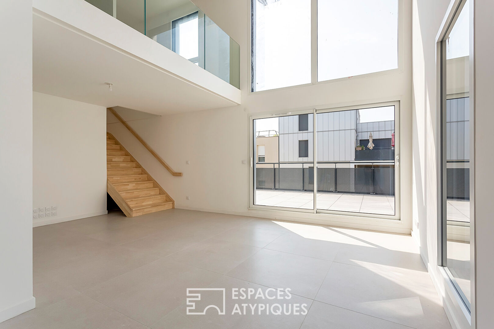 Photo Duplex contemporain en dernier étage avec terrasse image 4/6
