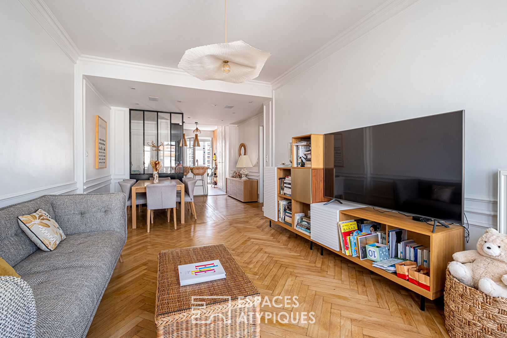 Photo Appartement rénové par architecte en dernier étage avec balcon et vue dégagée image 4/6