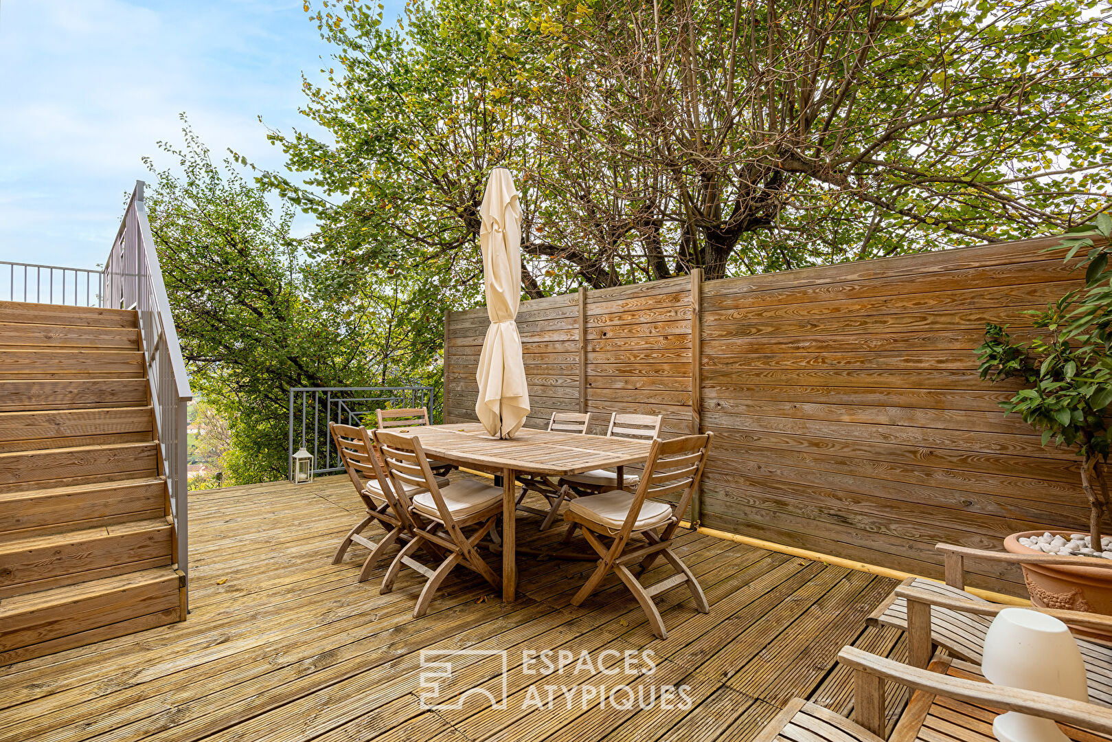 Photo Maison familiale avec piscine et vue imprenable image 4/6