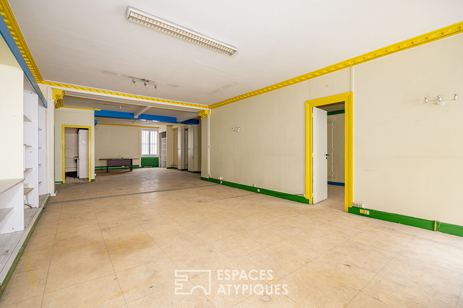 Photo Bureaux / Local commercial à rénover à quelques pas de la Place Bellecour image 4/6