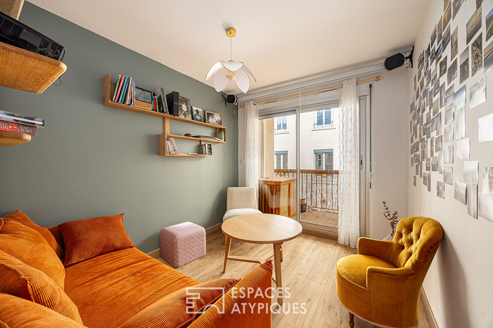 Appartement chaleureux rénové avec balcon à Raspail