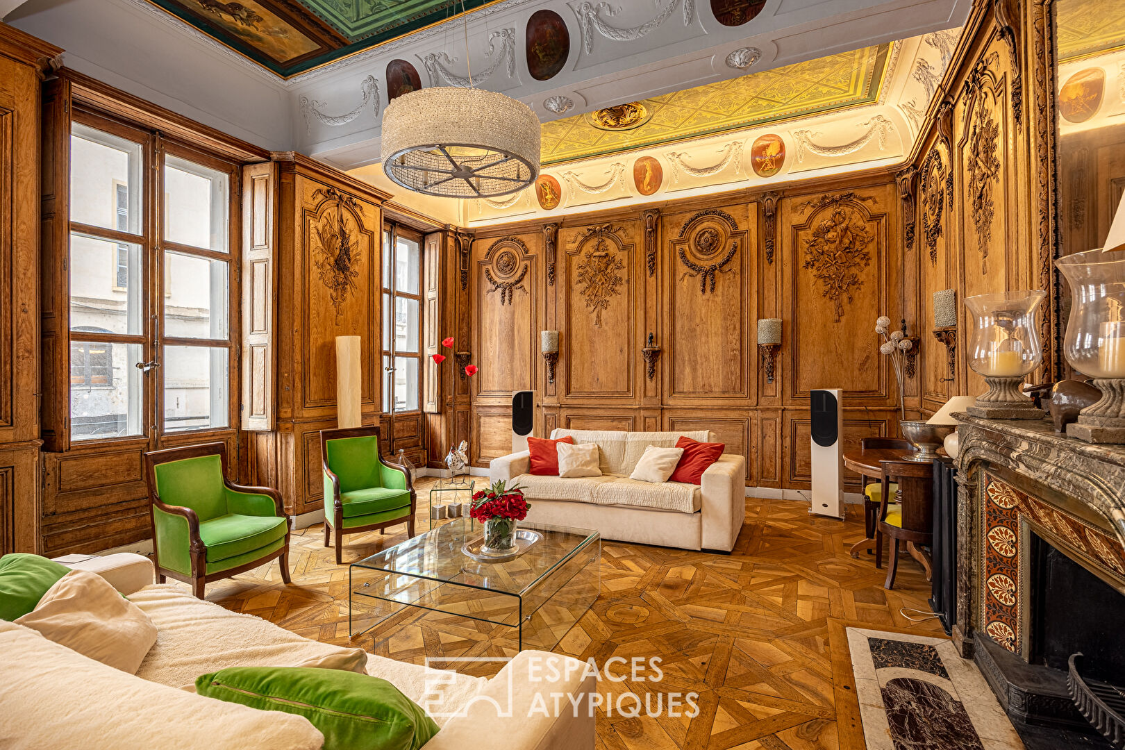 Appartement de charme Place Bellecour