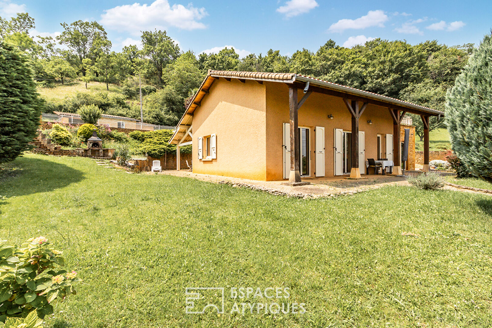 Photo Villa avec piscine et vue sur le Mont-Blanc image 2/6