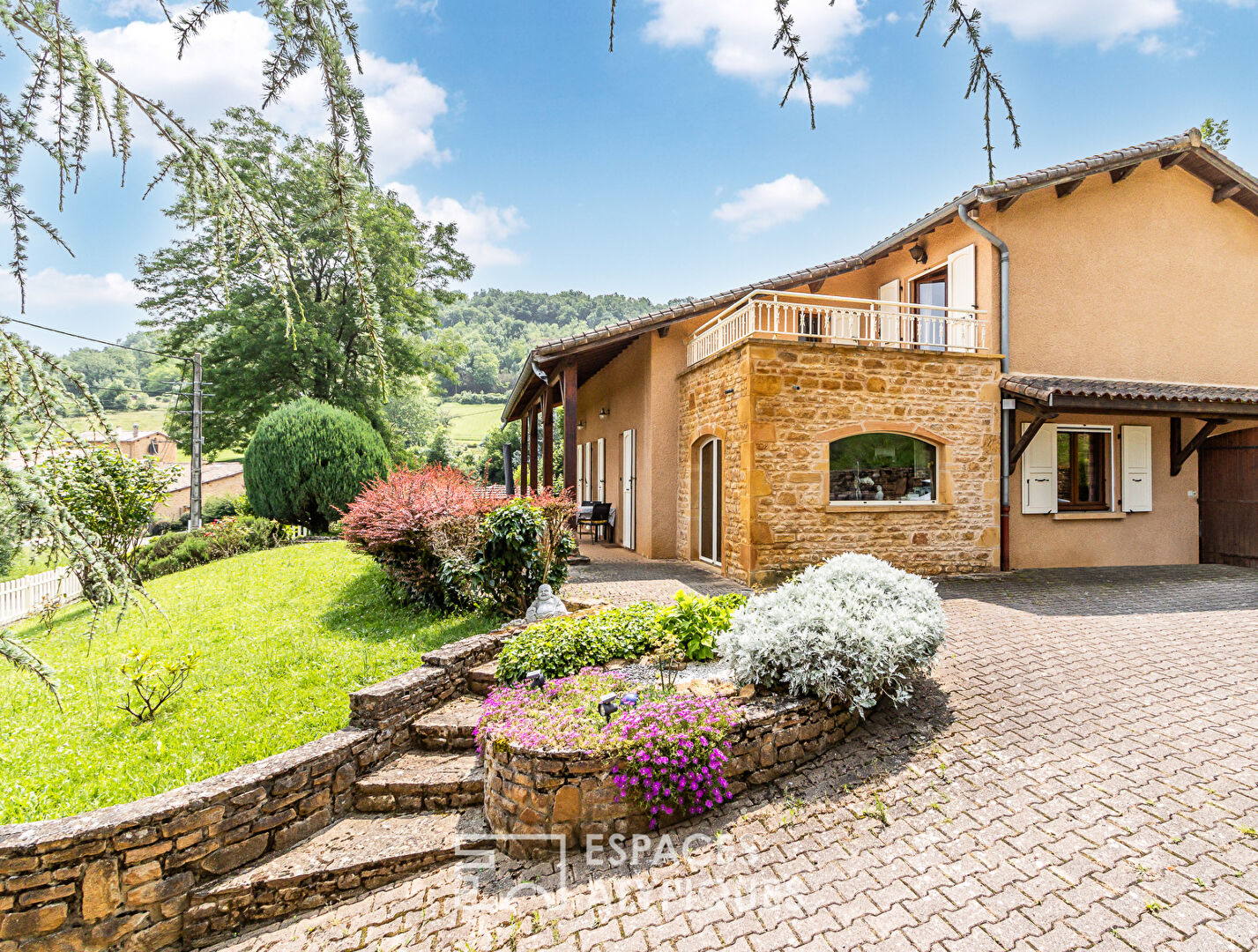 Photo Villa avec piscine et vue sur le Mont-Blanc image 4/6