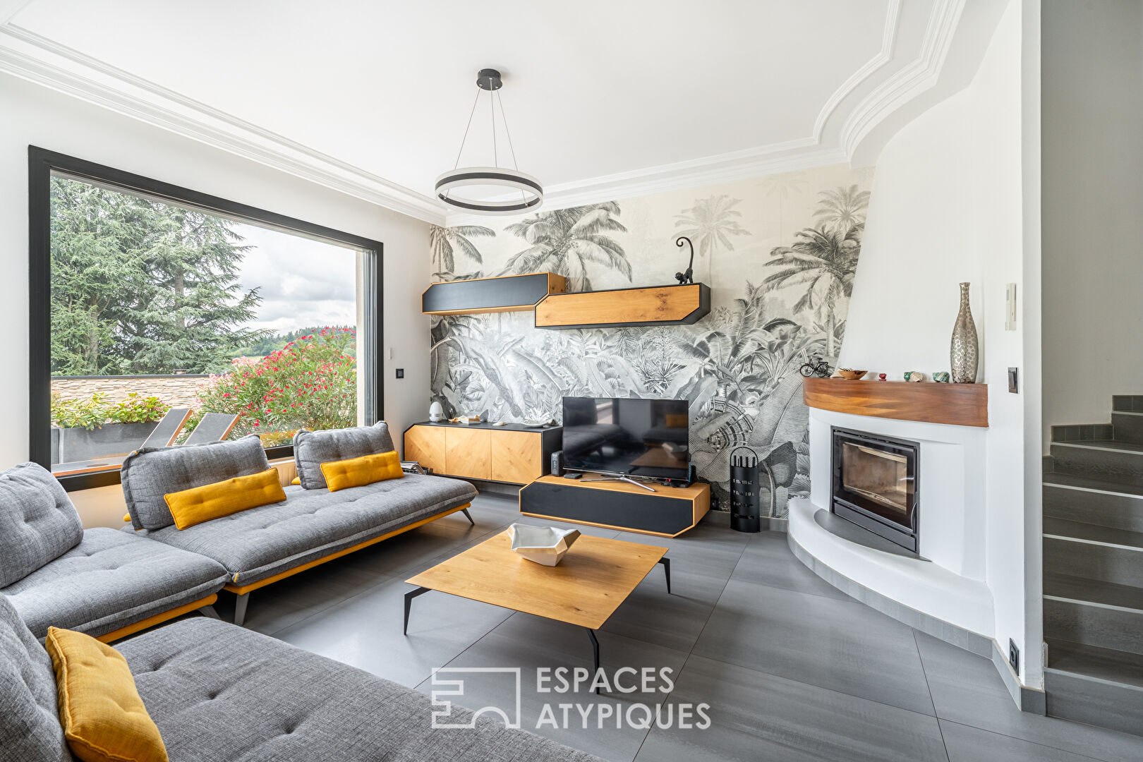 Photo Maison entièrement rénovée avec piscine image 6/6