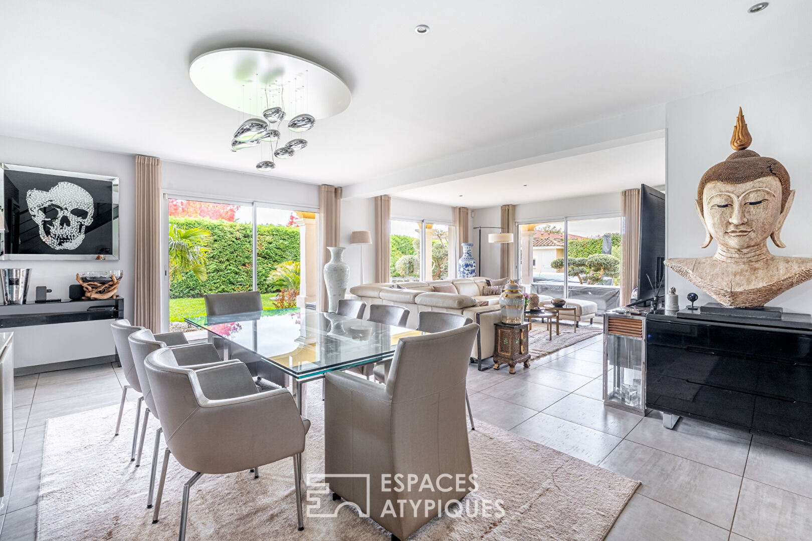 Photo Villa au calme avec piscine sur les hauteurs de Saint-Bonnet-de-Mûre image 3/6