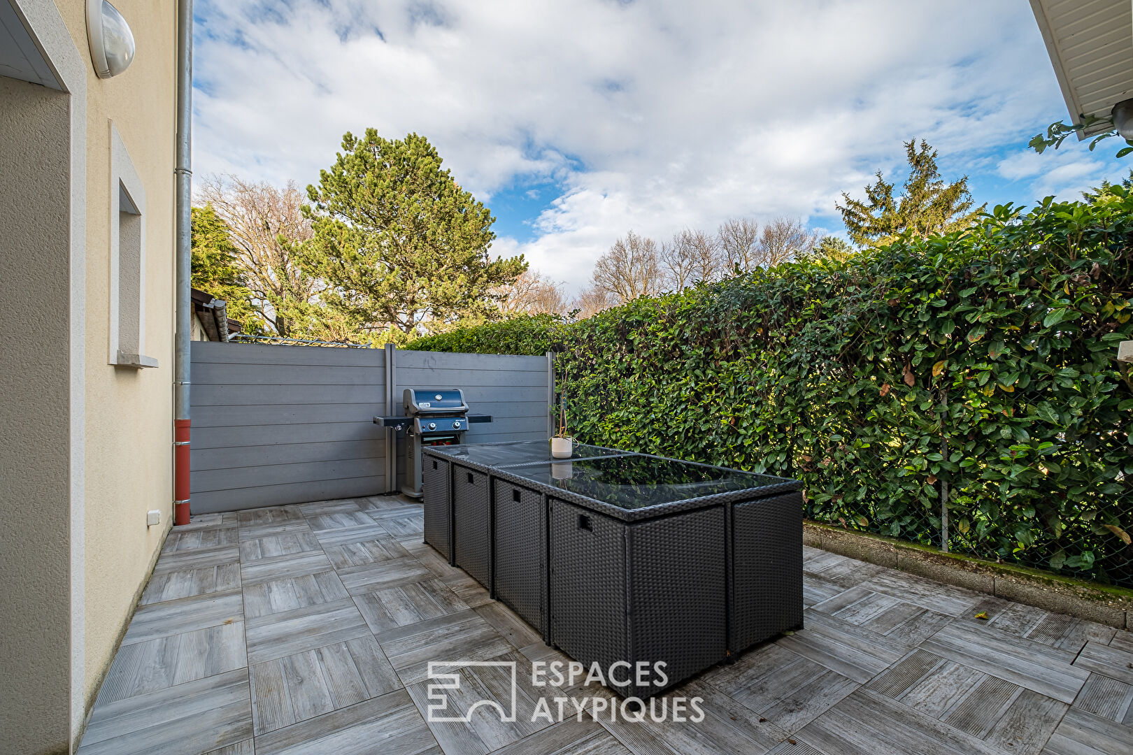 Photo Maison récente sur les hauteurs de Saint-Bonnet-de-Mure image 5/6