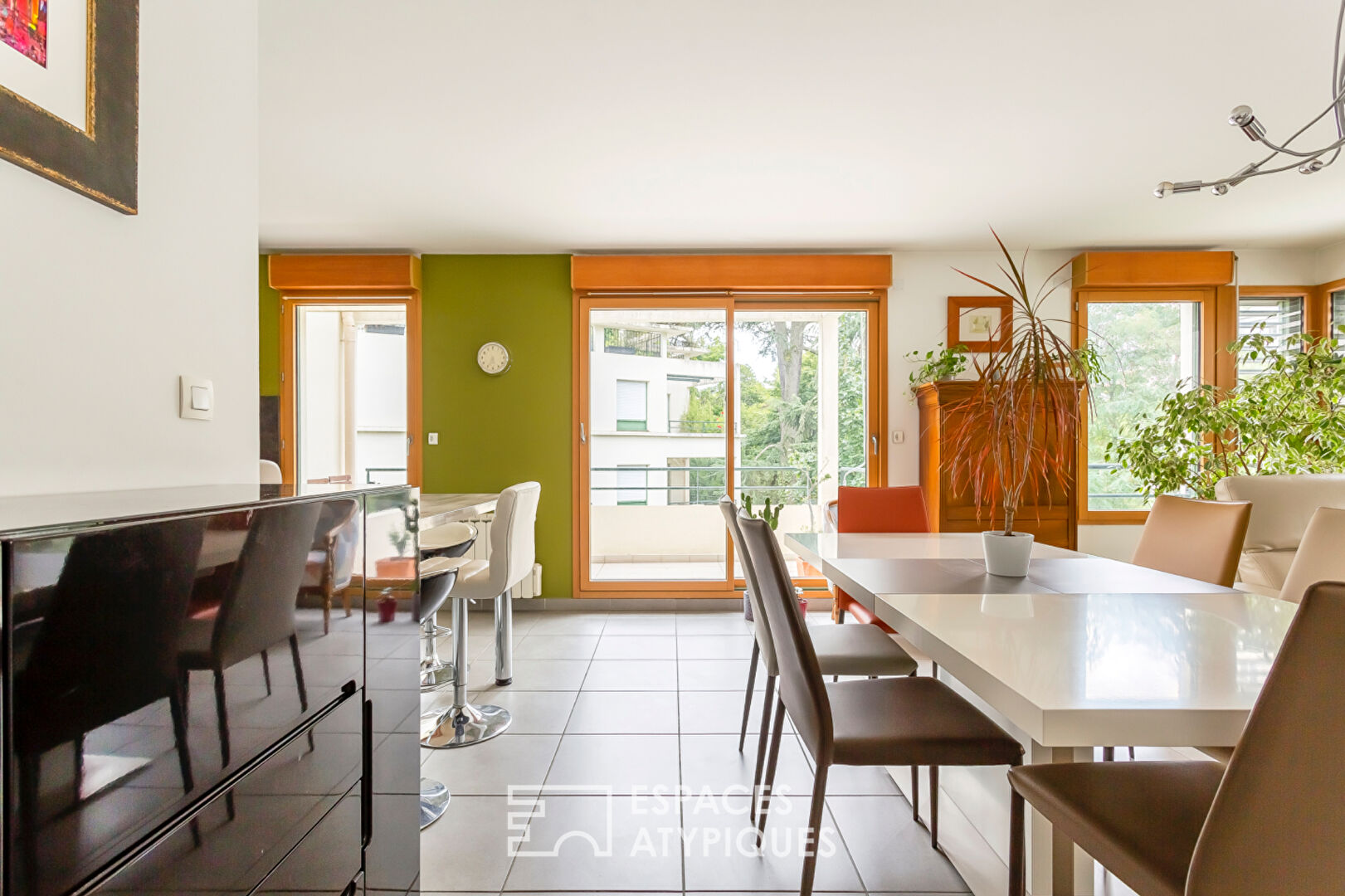 Photo Appartement avec terrasse et triple garage image 3/6