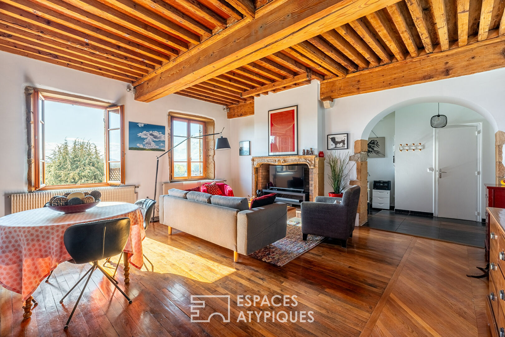 Agence immobilière de ESPACES ATYPIQUES LYON - ESPACES ATYPIQUES Villefranche