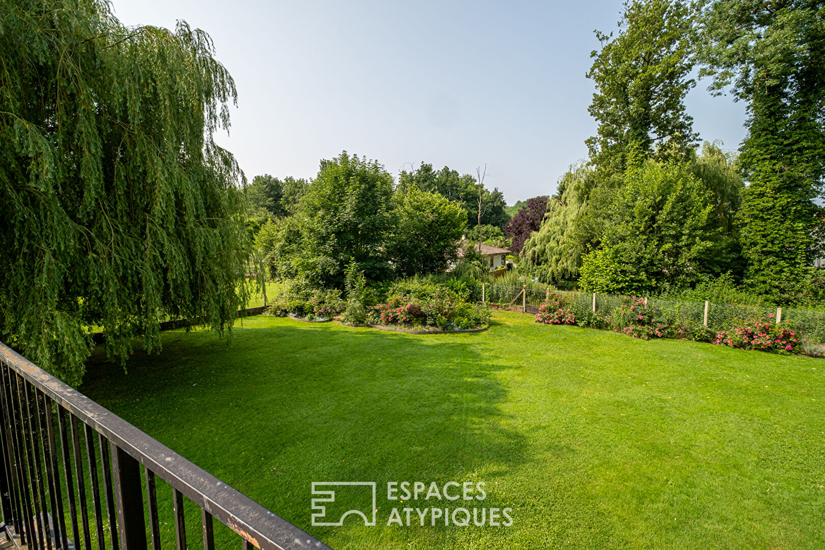 Photo Maison familiale avec jardin au calme image 4/6