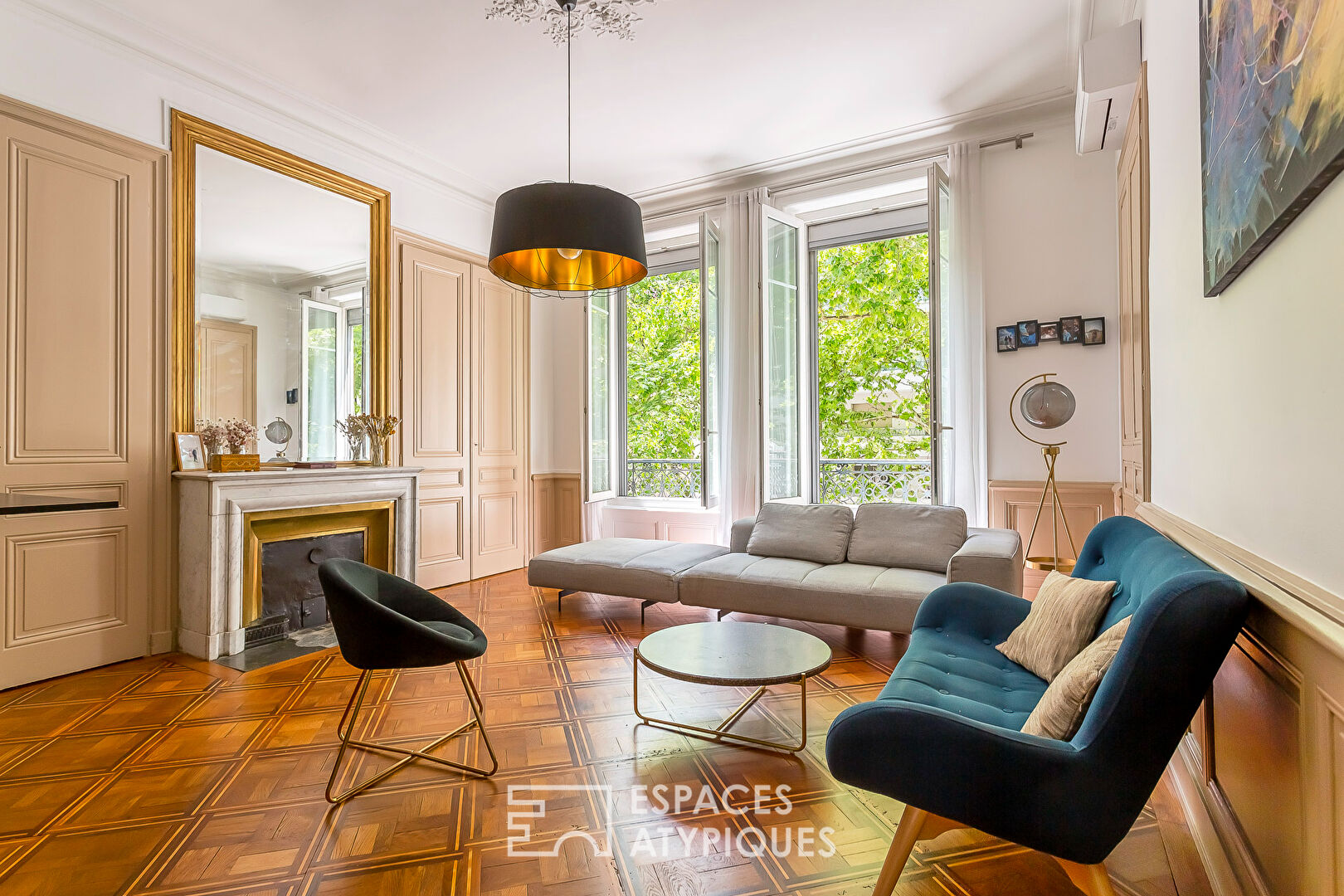 Photo Ancien rénové Métro Saxe-Gambetta image 2/6