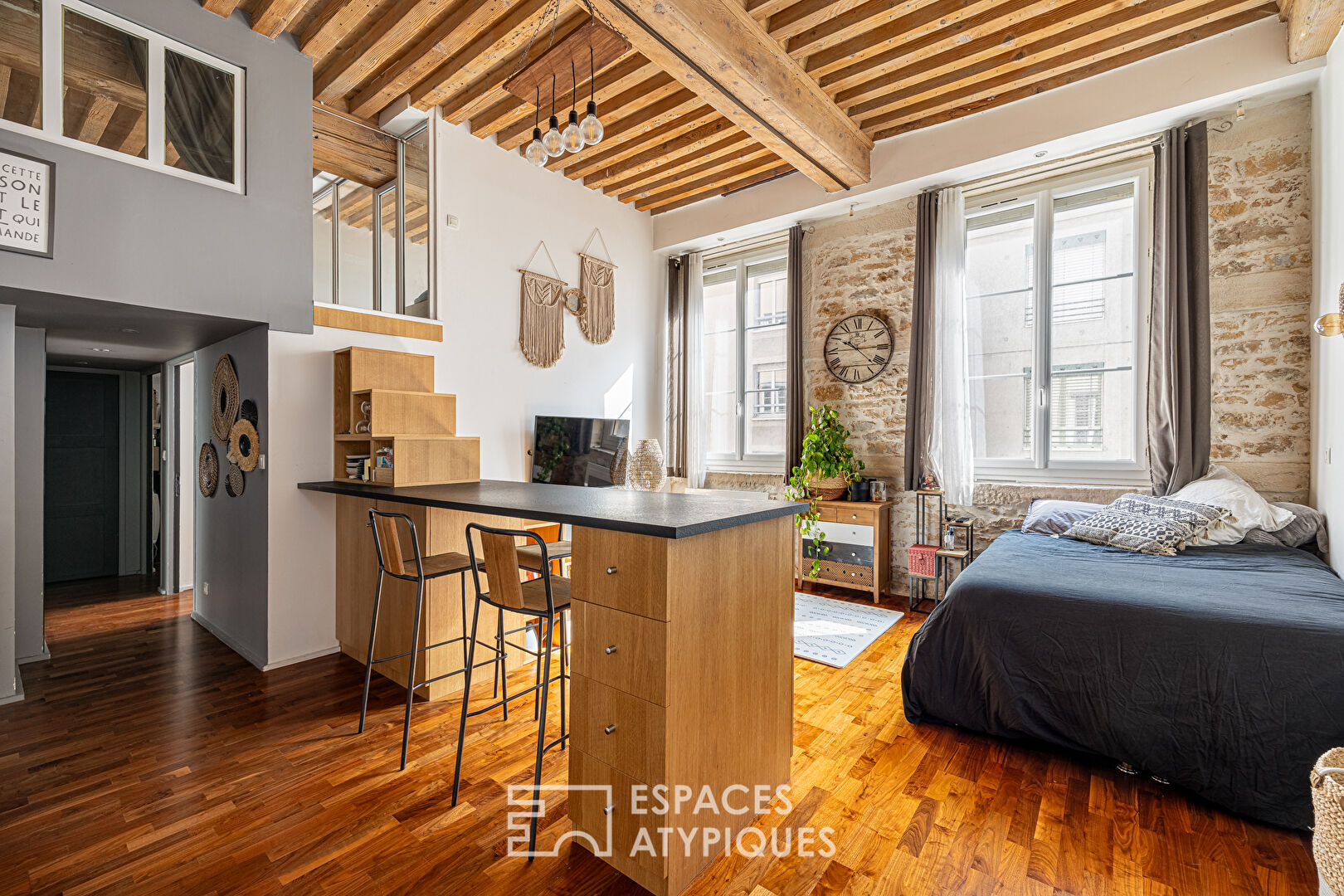 Photo Canut rénové au coeur des pentes de la Croix-Rousse image 1/6