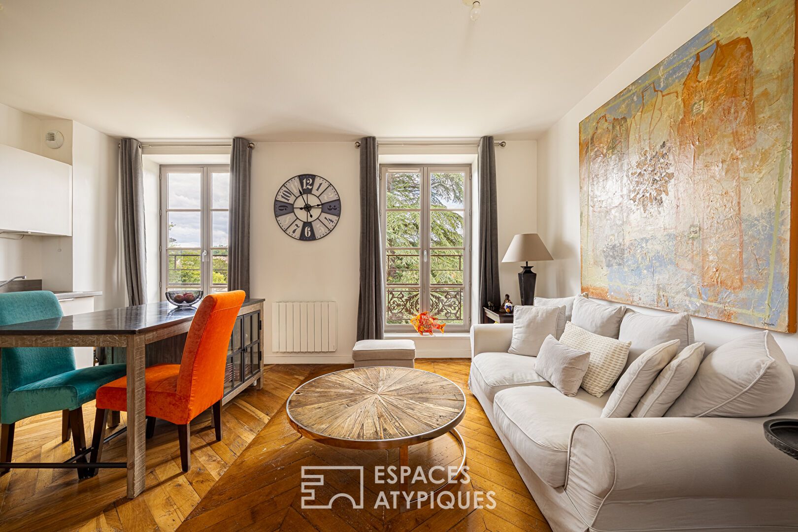 Photo Appartement entièrement rénové dans une ancienne bâtisse image 1/6