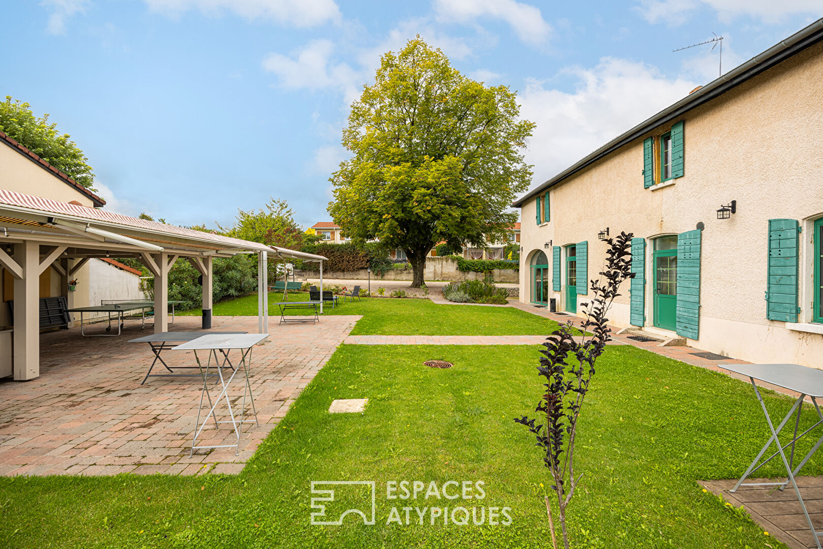 Photo Ancien prieuré rénové à Genas image 3/6