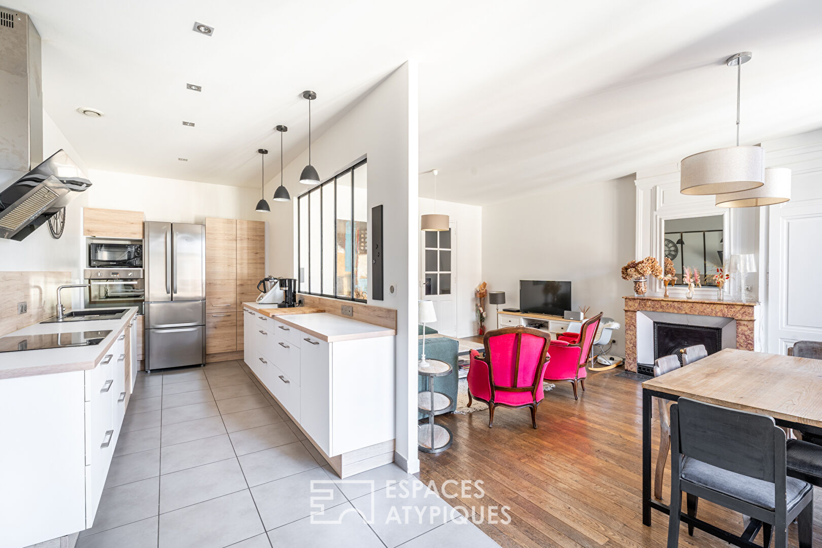 Agence immobilière de ESPACES ATYPIQUES LYON - ESPACES ATYPIQUES Villefranche