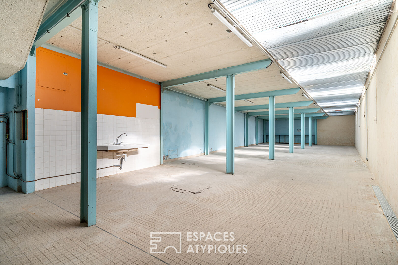 Agence immobilière de ESPACES ATYPIQUES LYON - ESPACES ATYPIQUES Villefranche