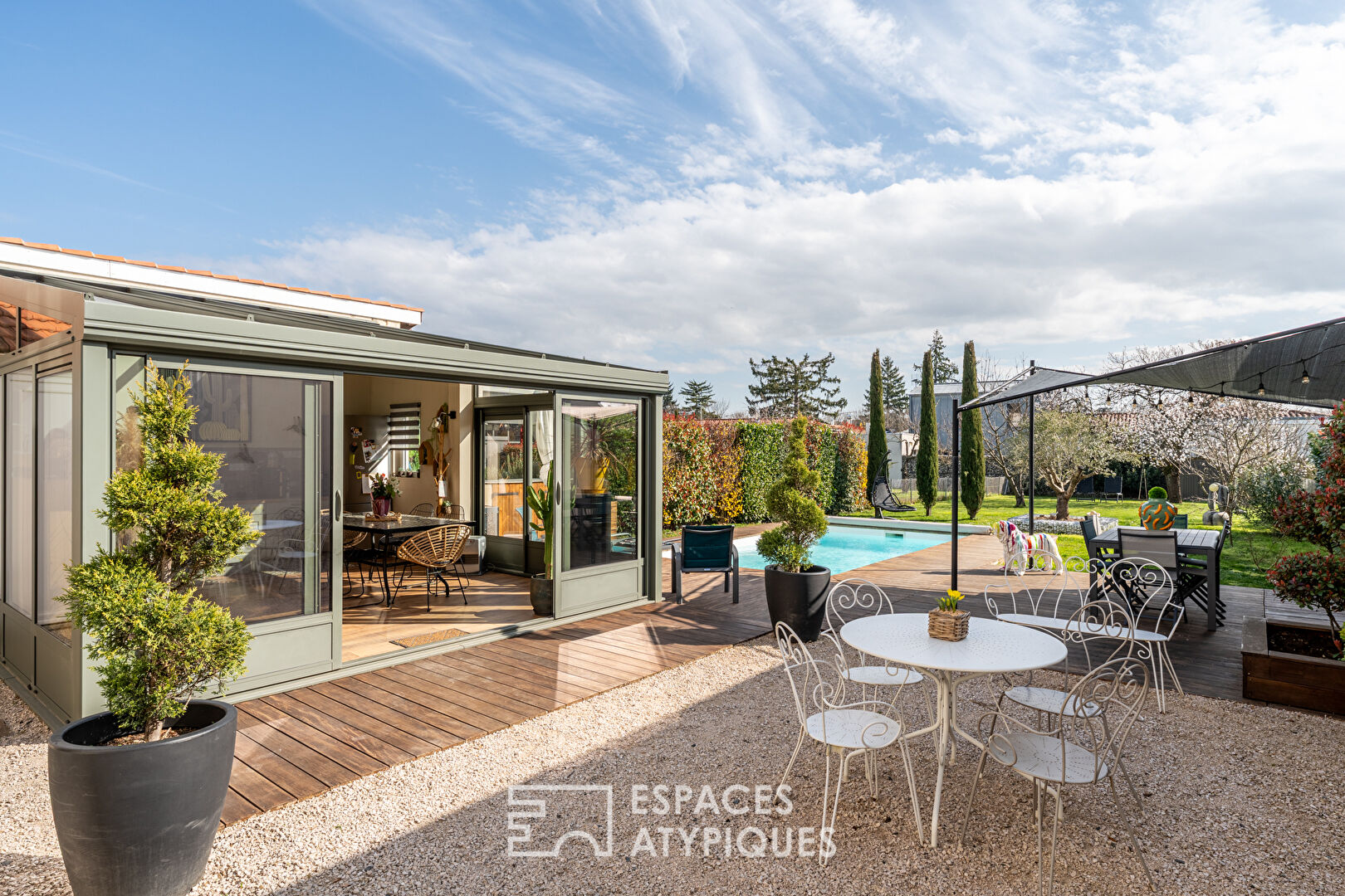 Agence immobilière de ESPACES ATYPIQUES LYON - ESPACES ATYPIQUES Villefranche