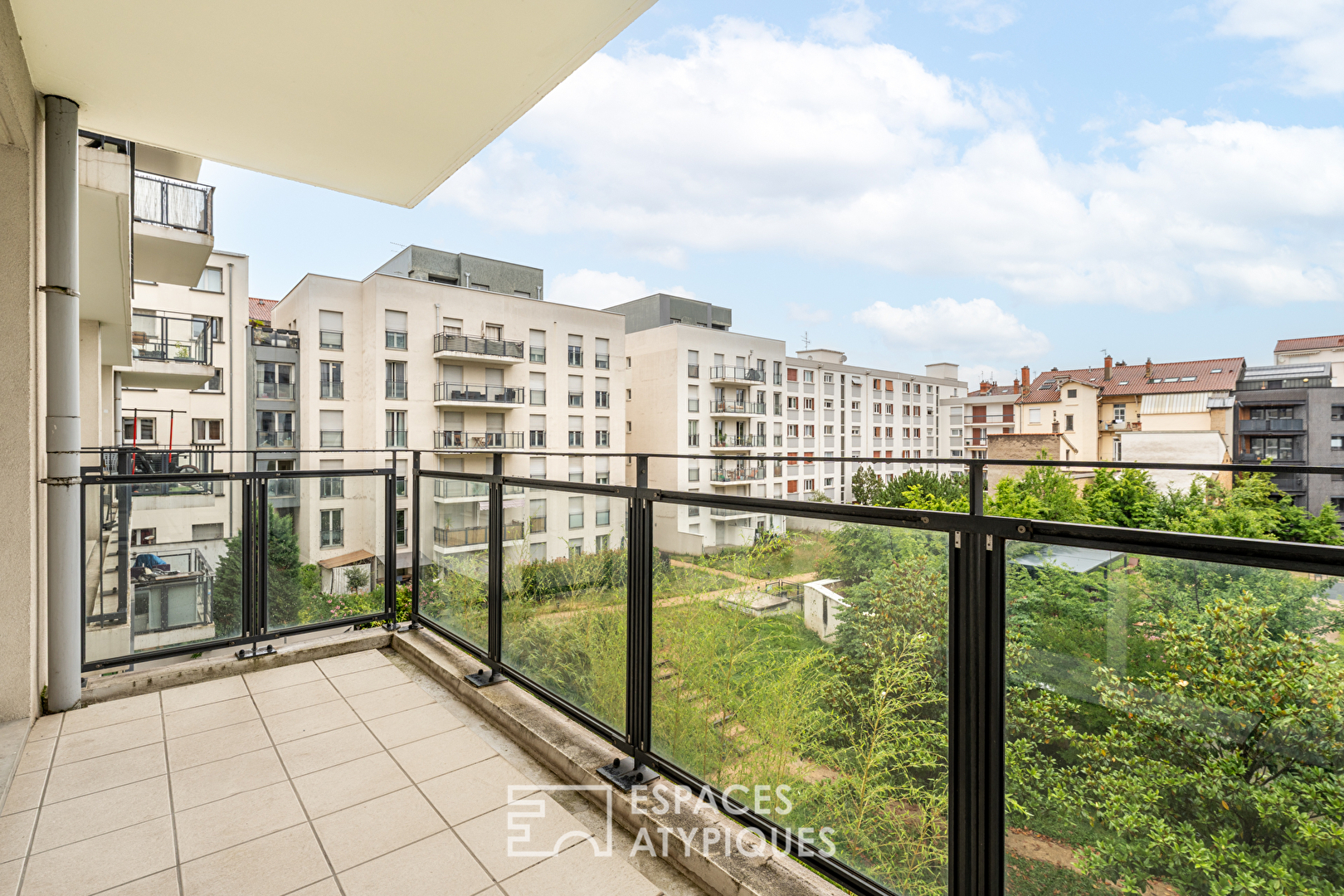 Agence immobilière de ESPACES ATYPIQUES LYON