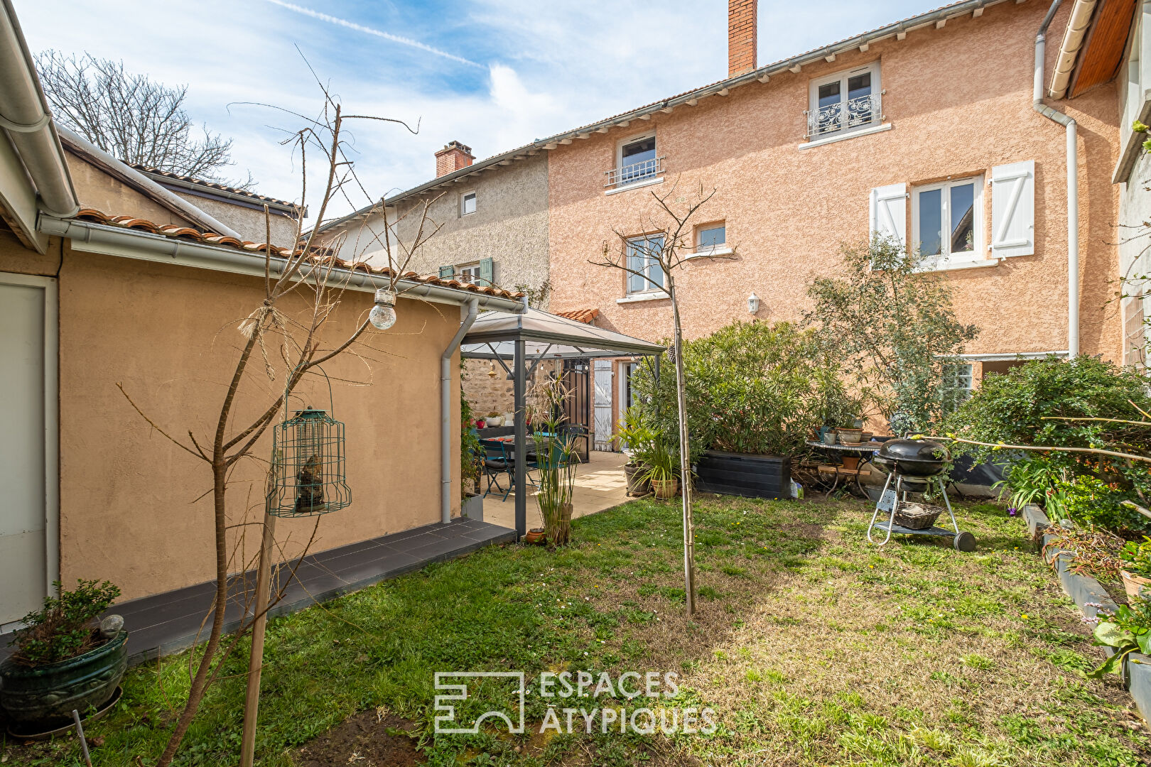 Agence immobilière de ESPACES ATYPIQUES LYON