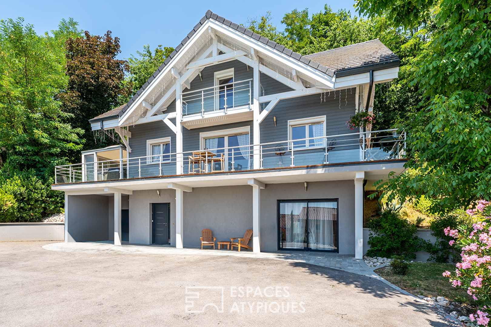Agence immobilière de ESPACES ATYPIQUES LYON - ESPACES ATYPIQUES Villefranche