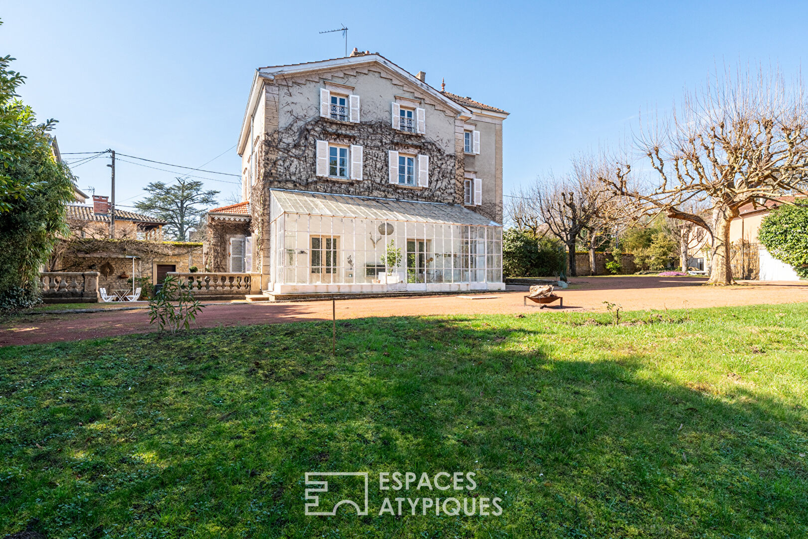 Agence immobilière de ESPACES ATYPIQUES LYON