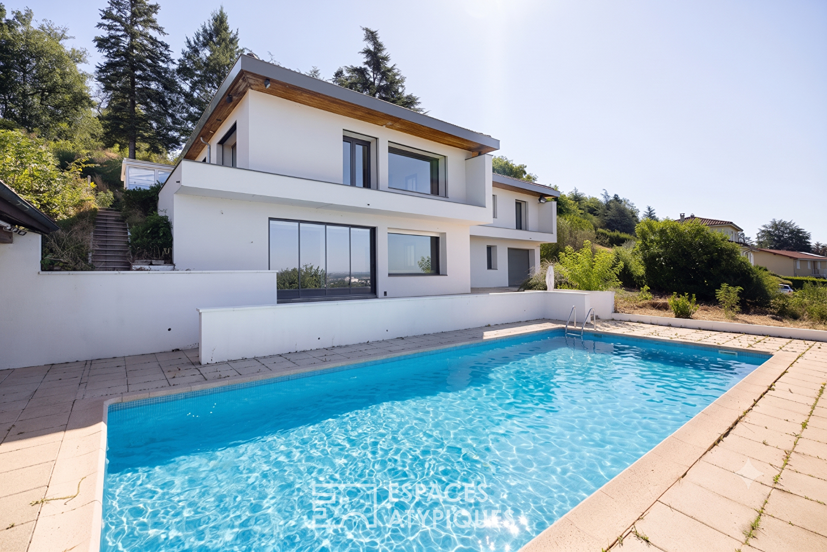 Agence immobilière de ESPACES ATYPIQUES LYON