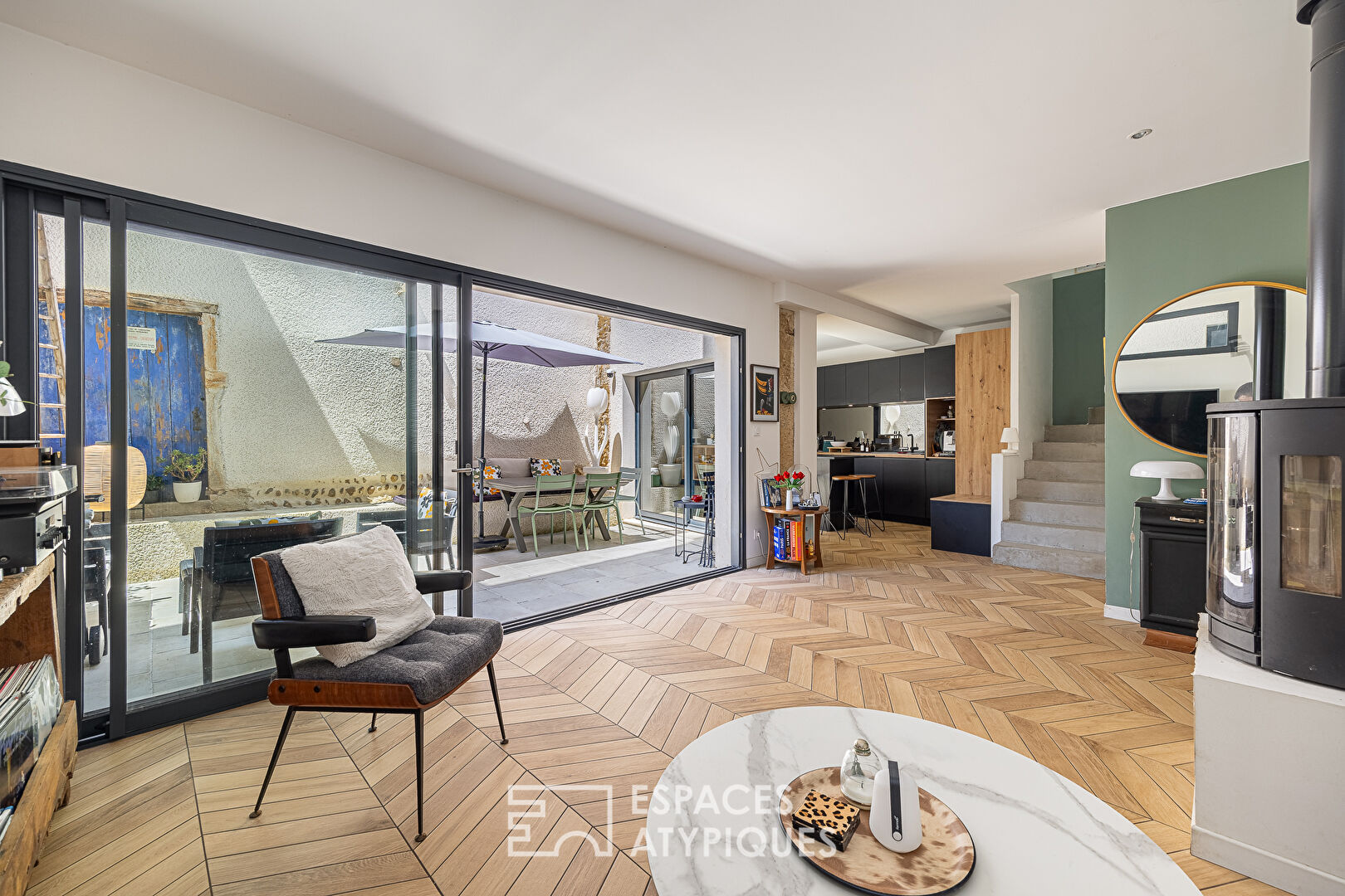 Agence immobilière de ESPACES ATYPIQUES LYON