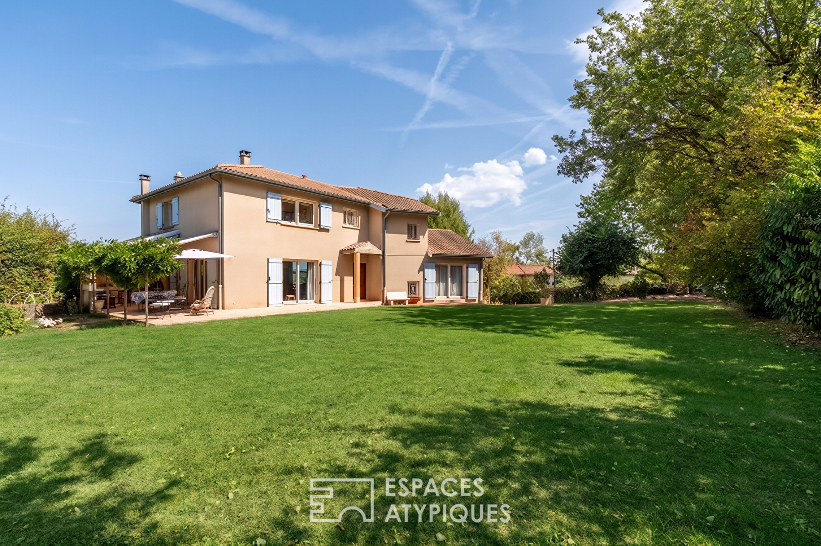 Agence immobilière de ESPACES ATYPIQUES LYON