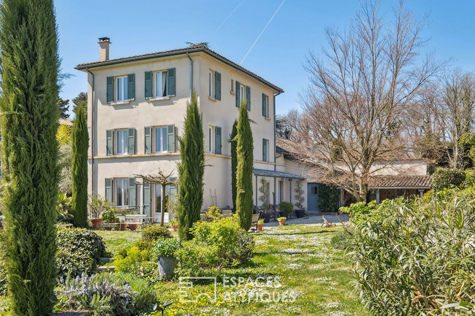 Agence immobilière de ESPACES ATYPIQUES LYON
