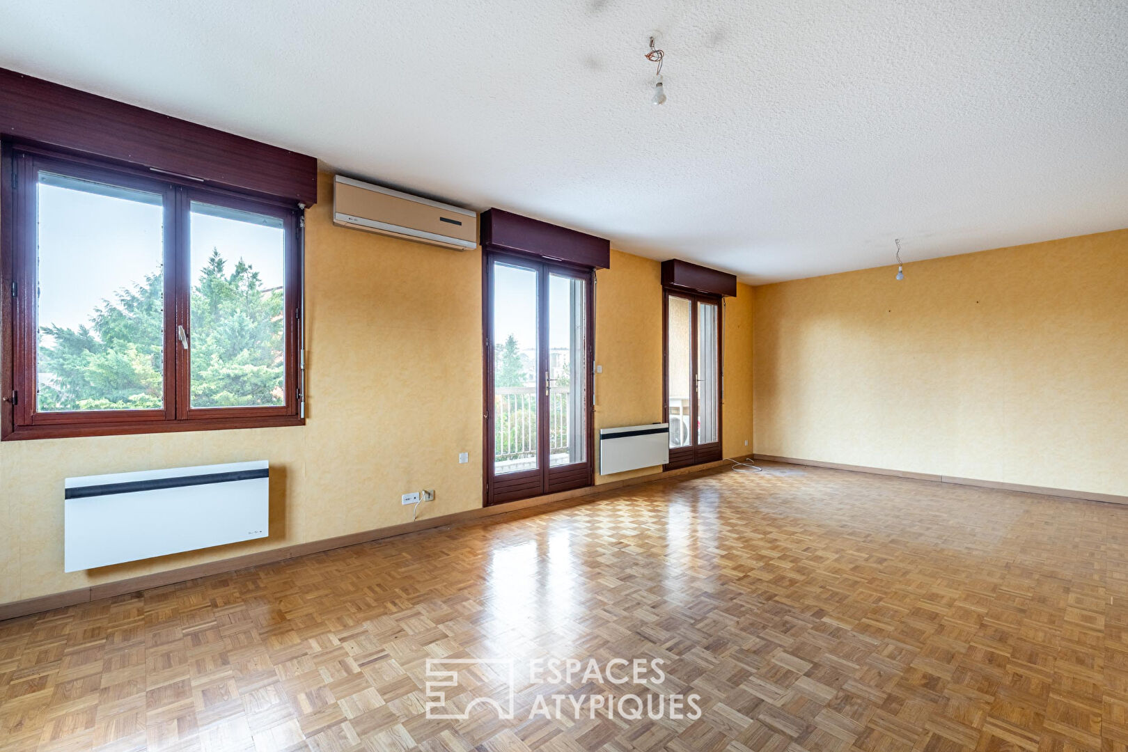 Agence immobilière de ESPACES ATYPIQUES LYON - ESPACES ATYPIQUES Villefranche