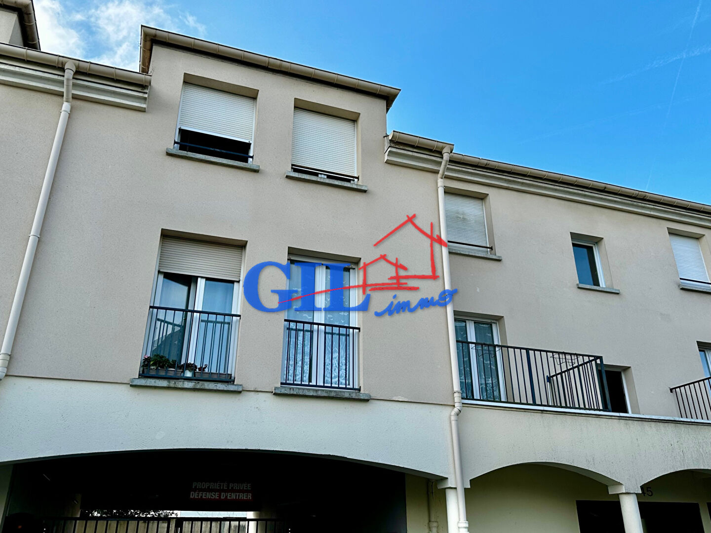 Photo CESSON BOURG- APPARTEMENT TYPE T2 DE 51M² image 2/6