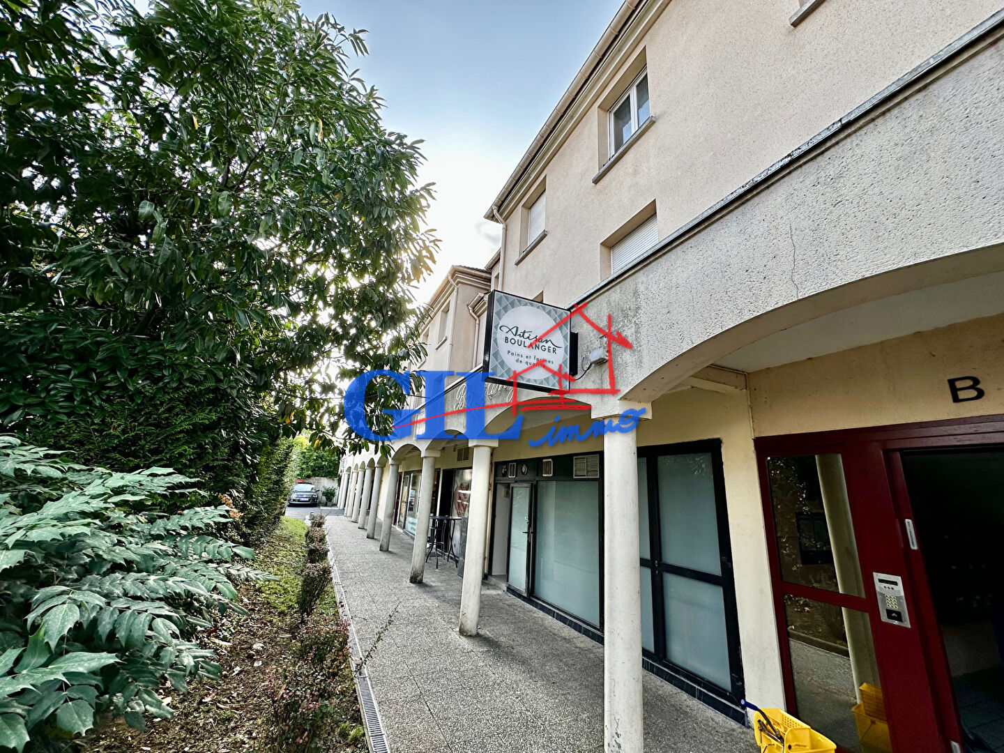 SPECIAL INVESTISSEUR- APPARTEMENT PROCHE GARE CESSON