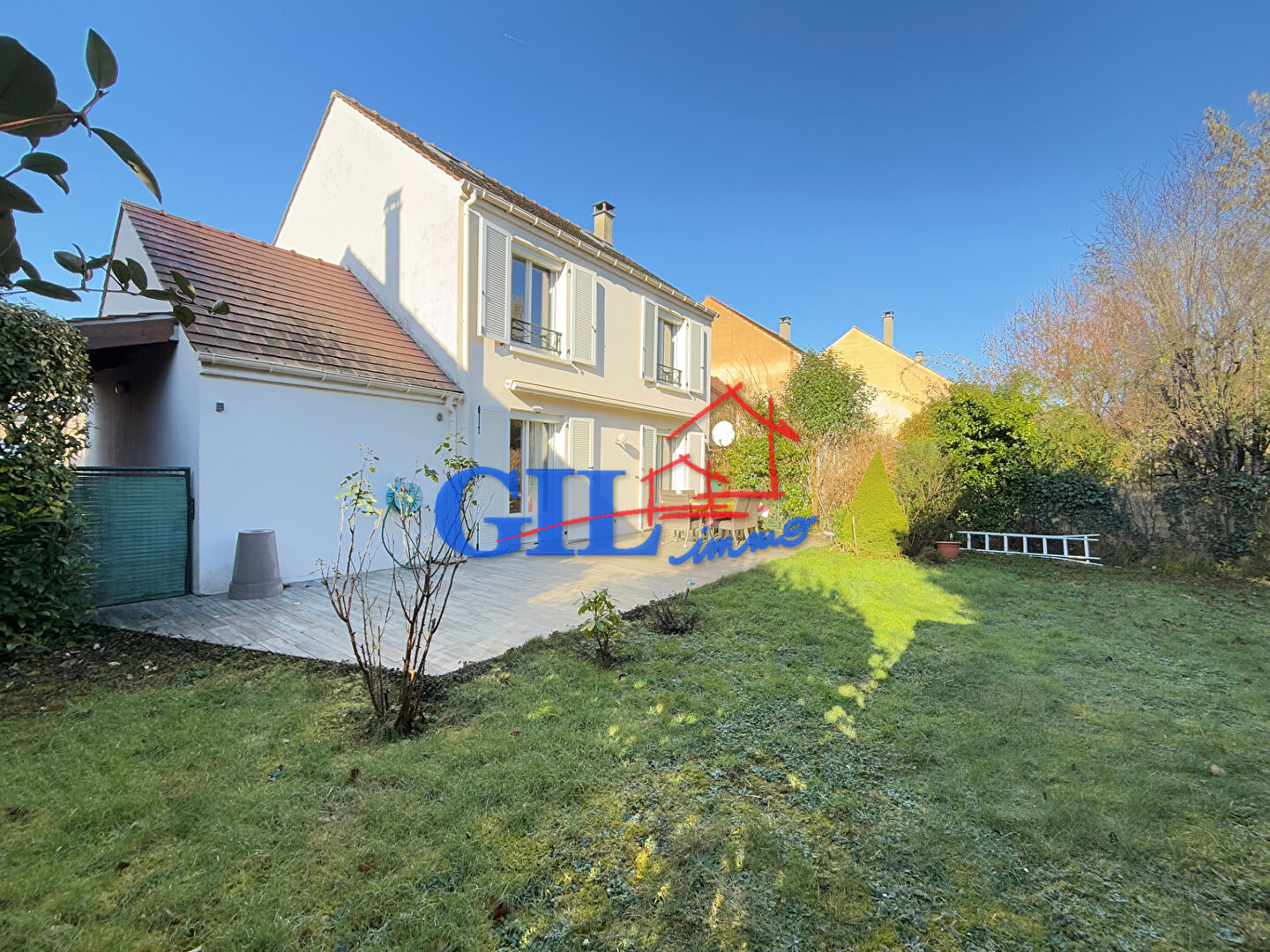 Maison Savigny Le Temple 6 pièce(s) 100m2