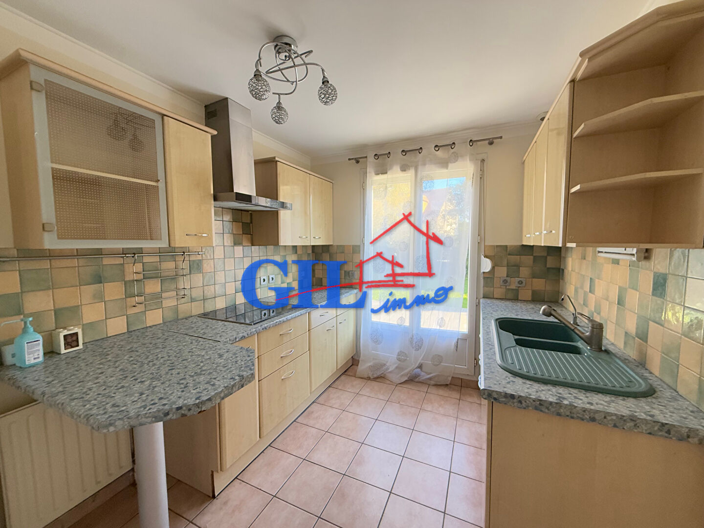 Photo Maison Savigny Le Temple 6 pièce(s) 99m2 image 5/6