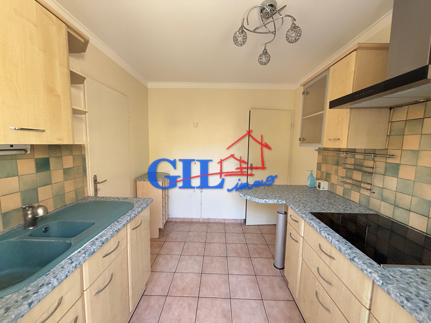 Photo Maison Savigny Le Temple 6 pièce(s) 99m2 image 6/6