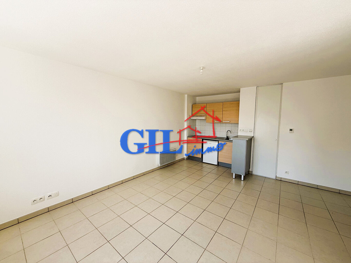 Photo CESSON BOURG- APPARTEMENT T2 DE 46M² image 6/6