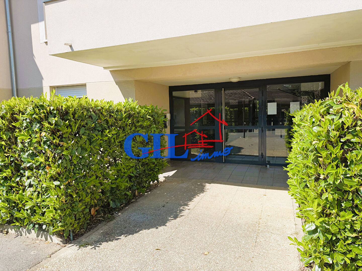 Photo CESSON BOURG- APPARTEMENT T2 DE 45M² image 6/6