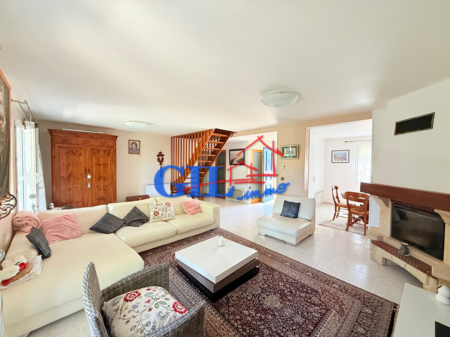 Photo Maison Savigny Le Temple 6 pièce(s) 122m2 image 2/6