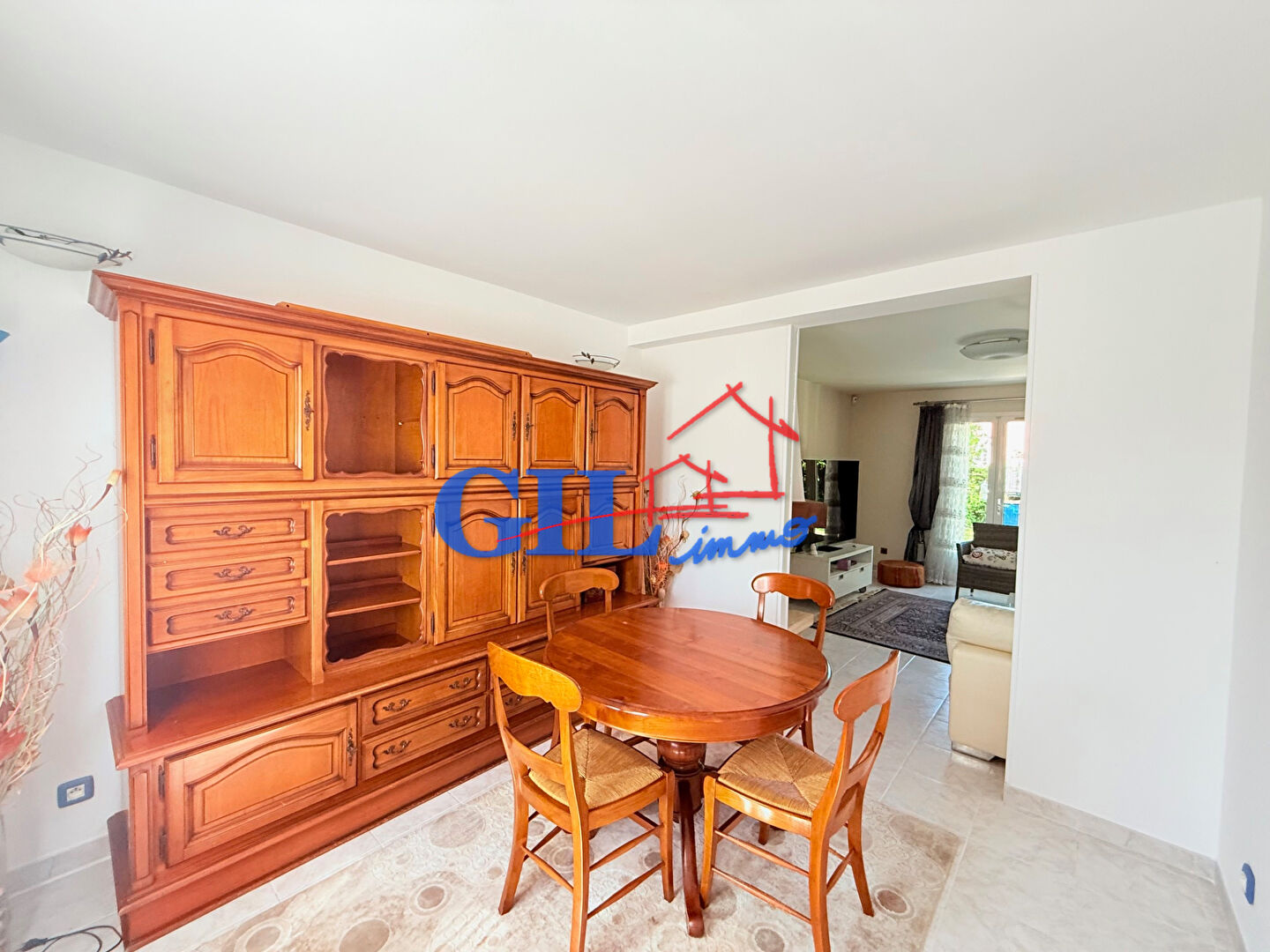 Photo Maison Savigny Le Temple 6 pièce(s) 122m2 image 4/6