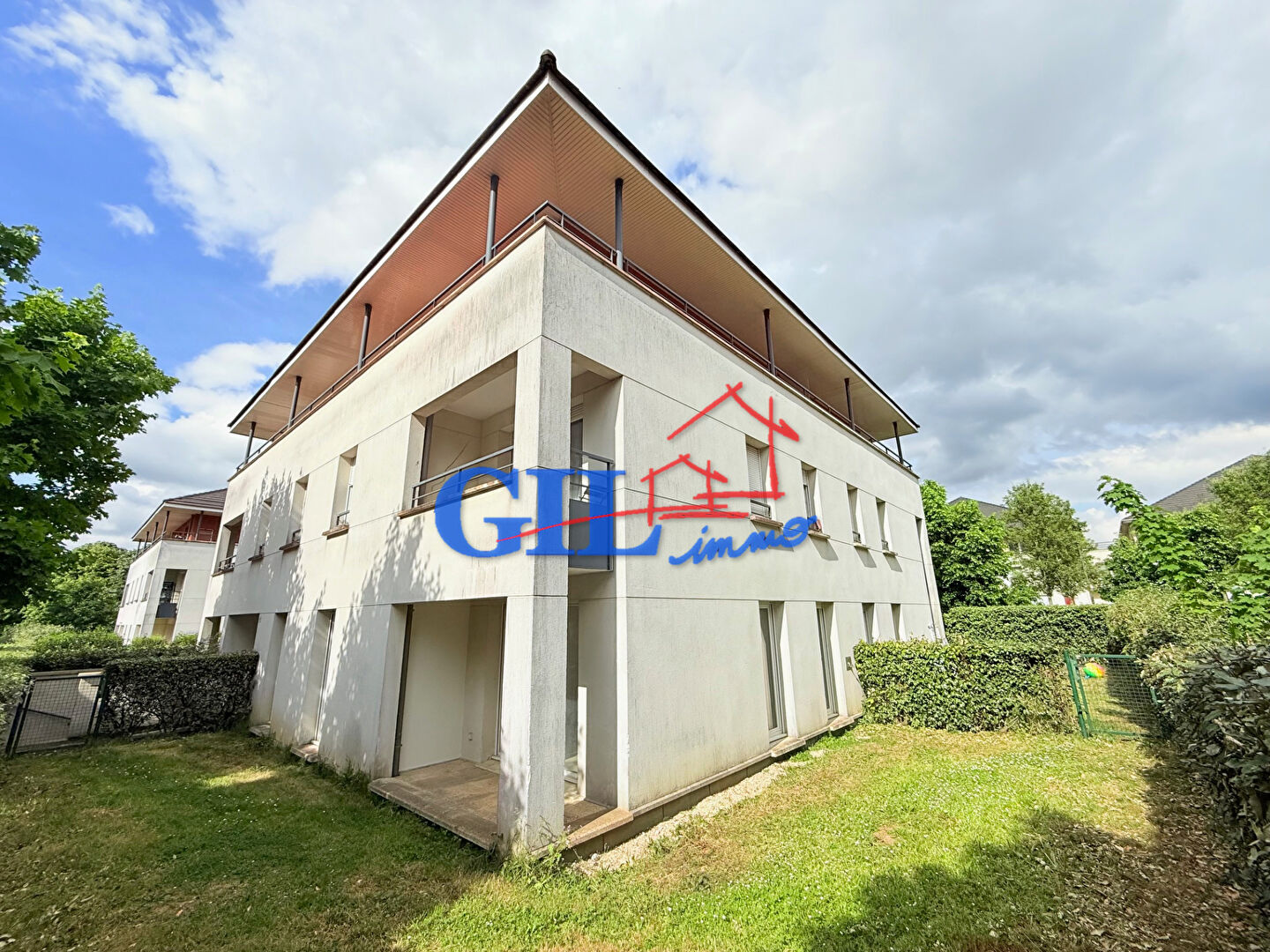 Photo Appartement Savigny Le Temple 3 pièce(s) 63 m2 image 4/6